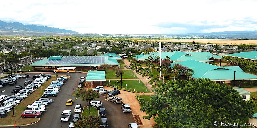 Holomua Elementary School - Aerial Photo